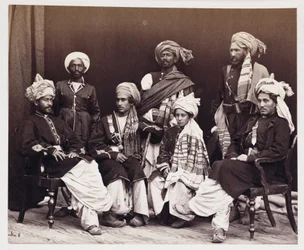 Synowie Nowroza Chana z pomocnikami, ok. 1878 r.