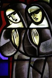 Witraże w kościele Notre-Dame-de-la-Trinite Zakonnice, Blois, Francja