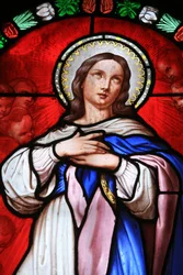 Witraż: Dziewica Maryja Beaune Francja