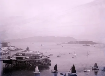 Molo Promenade w Plymouth w Devon, koniec XIX i początek XX wieku.