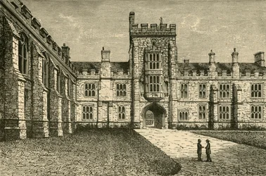 Kolegium Queens, 1898.