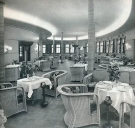 Herbaciarnia Conte Di Savoia, 1933