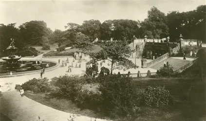 Taras i fontanna, Central Park, Nowy Jork