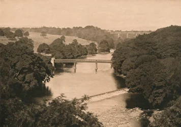Jaz pod zamkiem Barnard, 1902