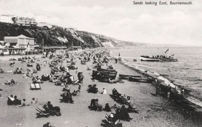 Plaża w Bournemouth, Dorset, ok. 1920 r.
