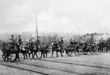 Pierwsze jednostki Brytyjskich Sił Ekspedycyjnych w Boulogne, północna Francja, 1914 1920