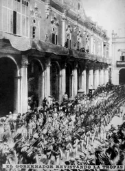 Gubernator wizytujący nowo przybyłe wojska, lata 1868, lata 20. XX w