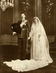 Ślub księżniczki Marii i wicehrabiego Lascellesa, 28 lutego 1922, 1935.