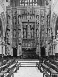 Reredos katedry w Winchester, 1924-1926