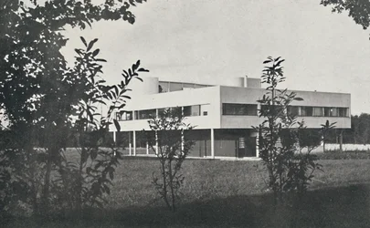 Willa w Poissy, żelbetowa, 1933