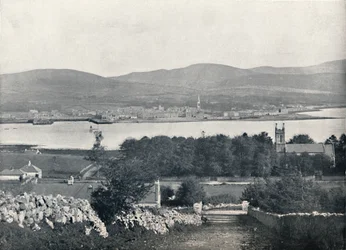 Warrenpoint – Z Omeath, po przeciwnej stronie Carlingford Lough, 1895