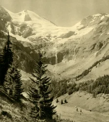 Wodospad w Käfertal w Ferleiten, Austria, c1935.