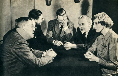 Co za pytanie! The Brains Trust na sesji zagranicznej z Donaldem McCullough, 1942.