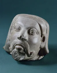 Głowa cudzoziemca z polerowanego piaskowca, Sarnath, III wiek p.n.e