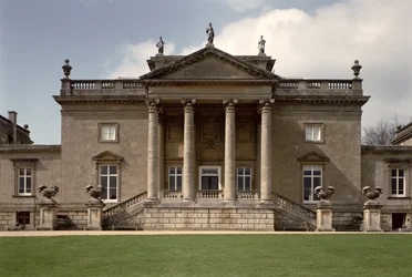 Widok zewnętrzny centralnej części domu, Stourhead, Wiltshire