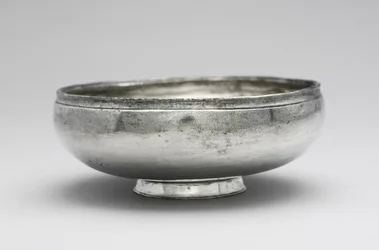 Miska, 350-450