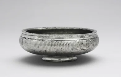 Miska, ok.350-600