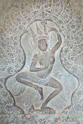 Relevo de Apsara dançando na parede externa ocidental, Angkor Wat, Camboja (foto)polonês