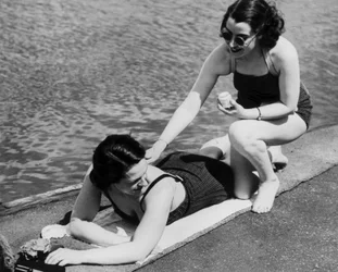 „Dziewczyny w Serpentine Lido