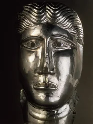 Głowa mężczyzny, Gallo-Roman, II-III wne (srebrny)