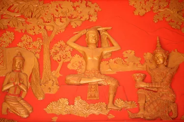 Życie Buddy. The Great Tonsure: Budda ścina włosy mieczem. Phnom Penh Kambodża