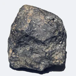 Chondryt zwyczajny (L/LL5). Spadł na Ukrainie w 1866 roku. Narodowe Muzeum Historii Naturalnej, Paryż.