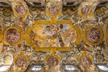 Widok na sufit, kościół Nunziatina, Todi, Umbria, Włochy (foto)