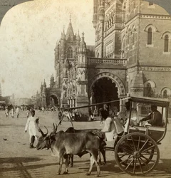 Ekka, przed Victoria Station, Bombaj, Indie, ok. 1900.