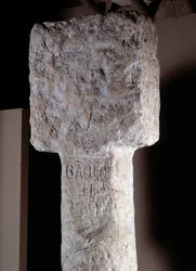 Sztuka afrykańska: fragment słupa objęcia w posiadanie, znanego jako Święty Augustyn, wzniesionego przez portugalskiego odkrywcę Diogo Cão (lub Diego Cam) w południowej Angoli. 1486. Lizbona, Narodowe Muzeum Sztuki Dawnej