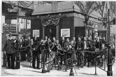Przesłuchania fonografów stworzonych przez Thomasa Edisona zainstalowanych w Galerie des Machines na Wystawie Powszechnej w Paryżu w 1889 r. (Z fotografii). Grawerowanie w „Przyroda: przegląd nauk i ich zastosowania w sztuce i przemyśle”, 31 Au