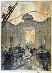 Interwencja straży pożarnej podczas pożaru sklepu z dekoracjami opery. ilustracja „Petity Journal” z 1894 roku.