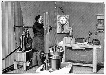 Laboratorium zainstalowane na poziomie gruntu w zachodnim filarze Wieży Eiffla - grawer
