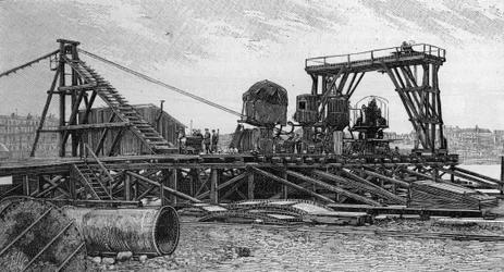 Budowa mostu Mirabeau w Paryżu (1893): most usługowy (na zdjęciu). Grawer w „”Nature: przegląd nauk i ich zastosowań w sztuce i przemyśle”” z dnia 3 lutego 1894 r.