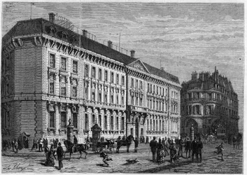 Widok fasady Banque de France zbudowanego przez Gabriela Cretina (1812-1883) w Paryżu, rue Croix des petits champs