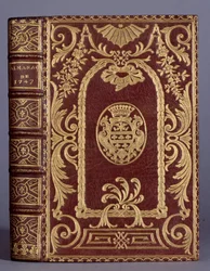 Okładka książki, oprawa z ornamentami nawiązuje do herbu rodziny cotte almanachu z 1747 r. Paryż, Sztuka dekoracyjna