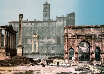 Rzym. Świątynia Saturna i Łuk Settimo Severo. fotochrom sd. około 1900 roku.