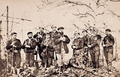 Trzecia wojna karlistów (1872-1876): Lekarstwo w Santa Cruz i jego straż. Fotografia Hiszpania, San Sebastian, Miejskie Muzeum San Telmo.