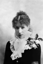 Aktorka Sarah Bernhardt (1844-1923) jako Marguerite Gautier w sztuce Alexandre