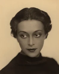 Portret młodej kobiety, Triest, ok. 1928 (odbitka żelatynowo-srebrowa)