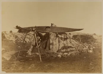 Esquimaux Toupek lub Skin Tent, płyta 121 z Bradforda „The Arctic Regions”, 1873