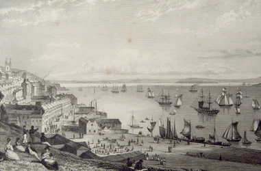 Widok na port Cobh, patrząc w kierunku Rostellan, hrabstwo Cork, Irlandia w latach 30. XIX wieku, z „Krajobrazu i starożytności Irlandii” George