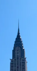 Chrysler Building to wieżowiec w stylu Art Deco w Nowym Jorku, położony we wschodniej części Manhattanu. Ukończony w 1930 roku.