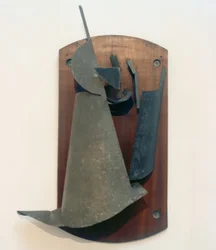 Kontrpłaskorzeźba (wybór materiału)