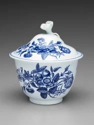 Cukiernica zadaszona, ok. 1760-1780 (miękka porcelana)