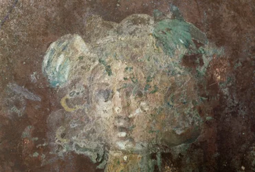 Głowa Meduzy, fragment fresku przedstawiającego Perseusza, ze starożytnego miasta Stabiae, Castellammare di Stabia, Kampania, Włochy, cywilizacja rzymska (zdjęcie)