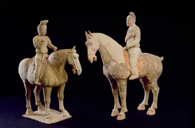 Dwóch jeźdźców, chińska, dynastia Tang (618-906) (terakota)